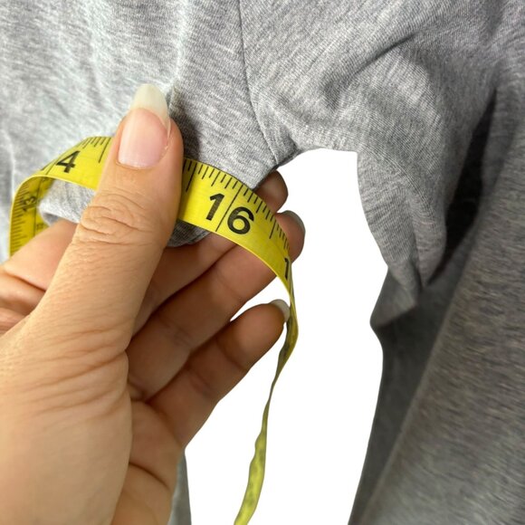 Sundance Grey Long Sleeve Ruched Scoop Neck Top Small - Picture 6 of 7